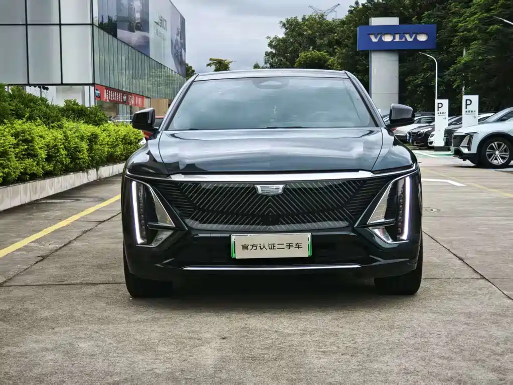 Cadillac Lyriq — миниатюра 2