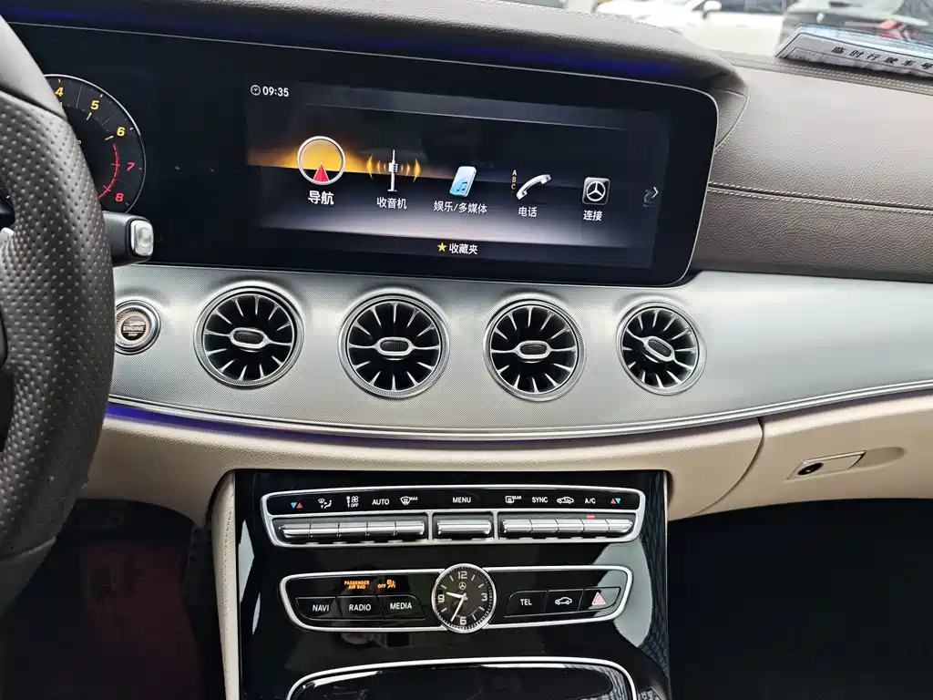 Mercedes-Benz E-Class (Import) — миниатюра 9
