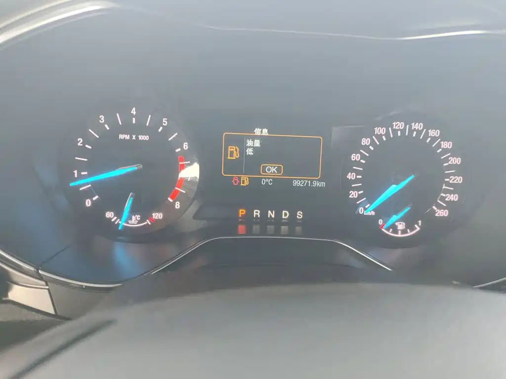 Ford Mondeo — миниатюра 12