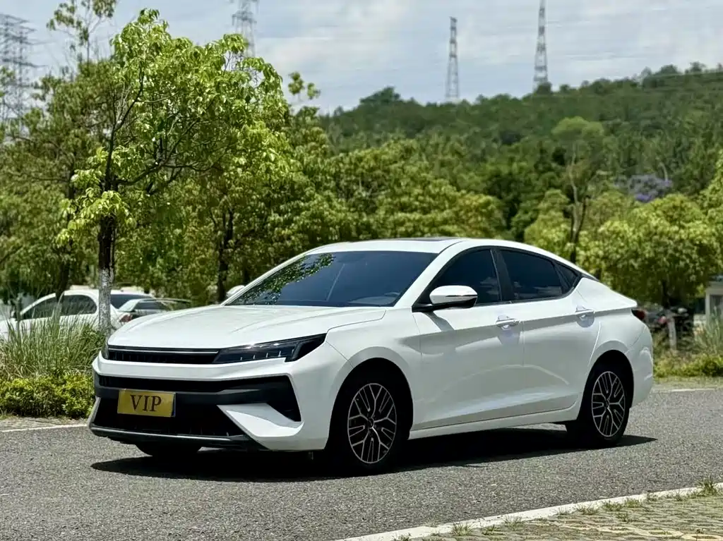 Jac JAC A5 PLUS 2023