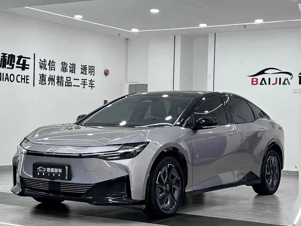 Toyota bZ3 2024