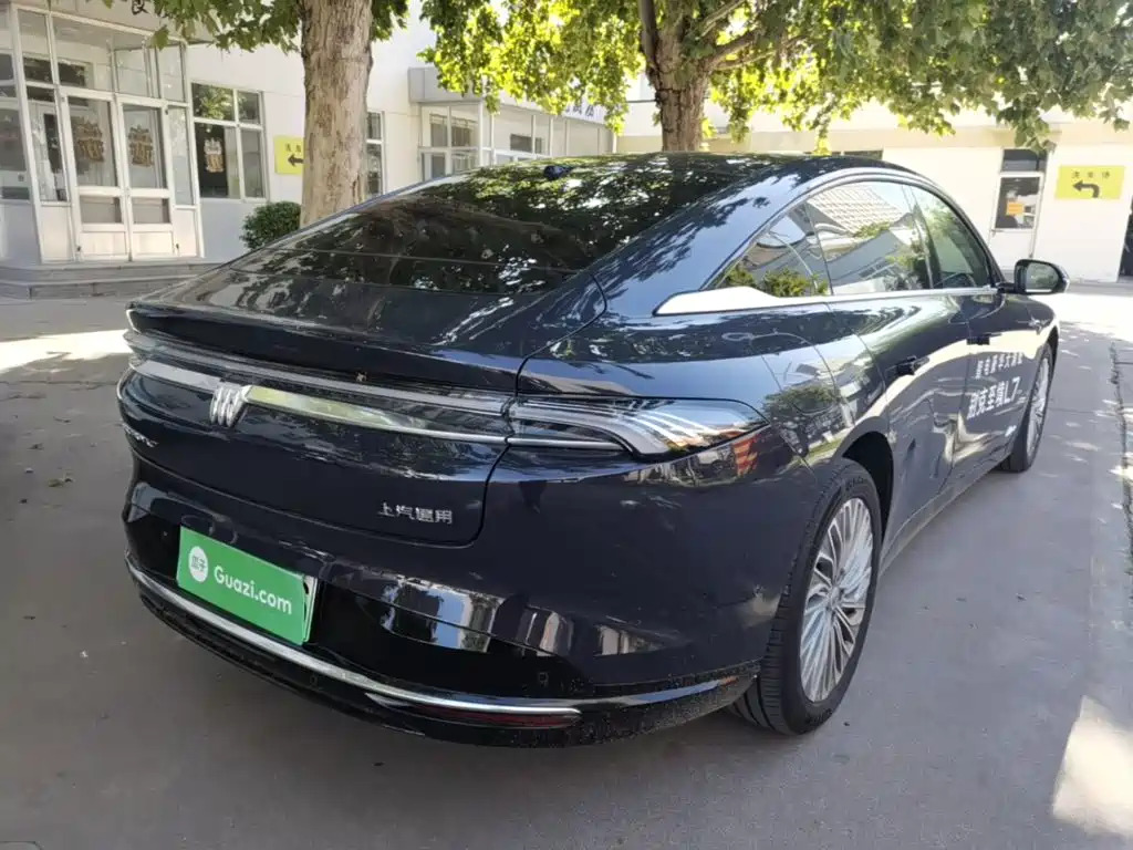 Buick Electra L7 — миниатюра 7