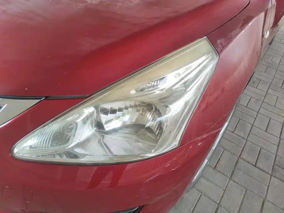 Nissan Tiida 2011 1.6L CVT