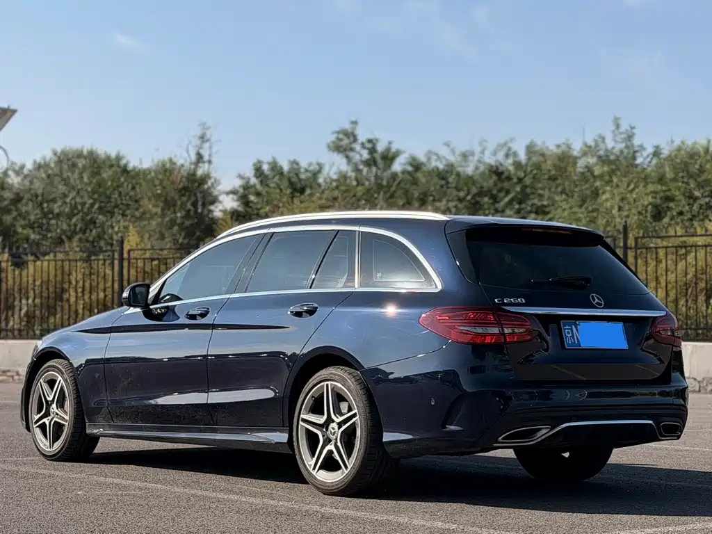Mercedes-Benz C-Class (Import) — миниатюра 3