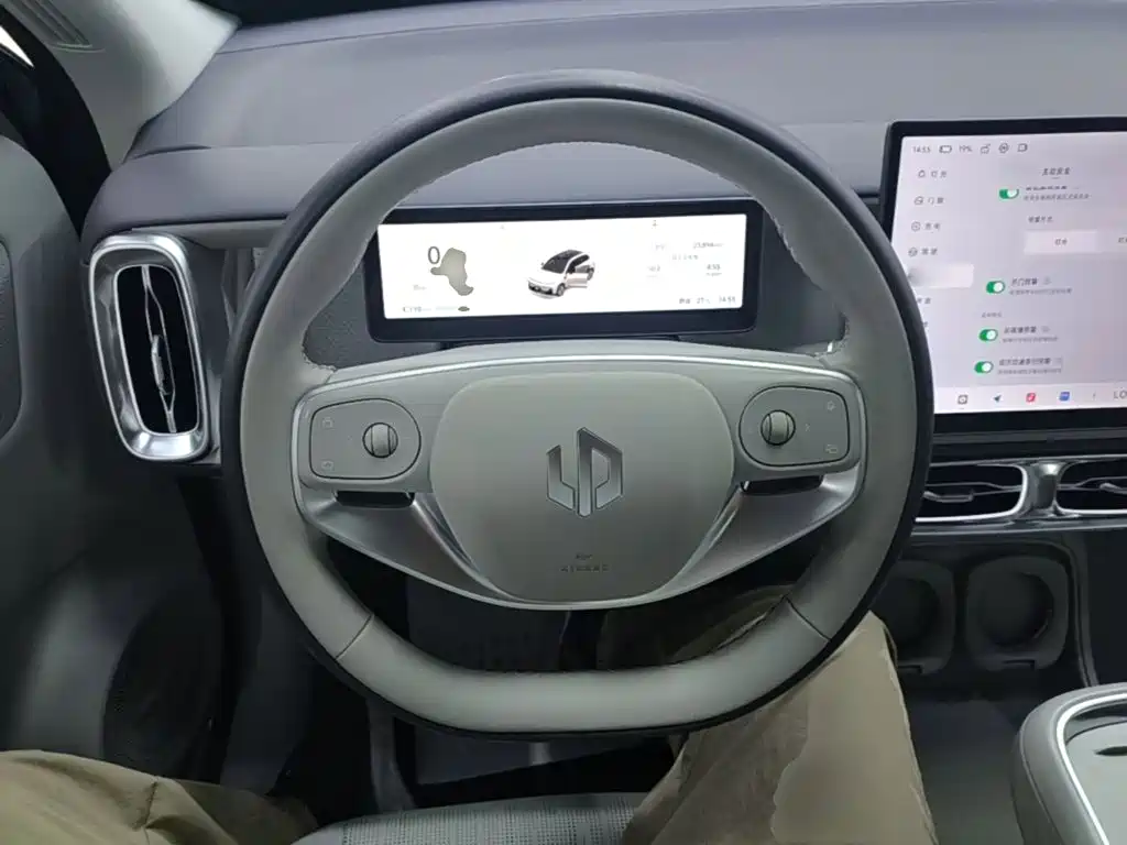 Leapmotor Leapmotor B10 — миниатюра 11