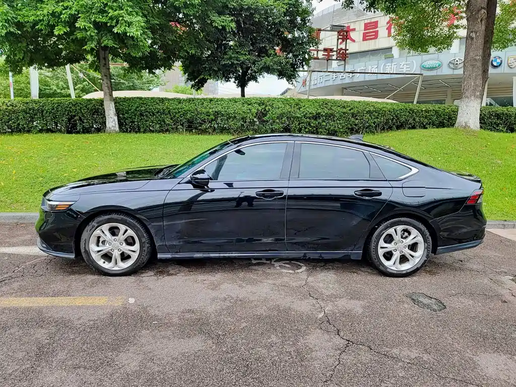 Honda Accord — миниатюра 3