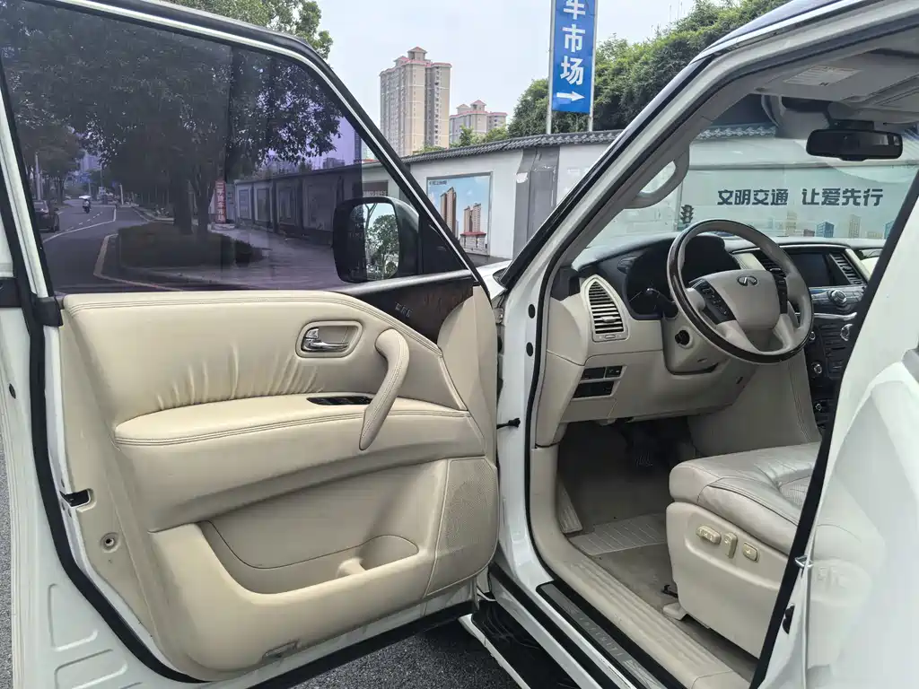 Infiniti QX — миниатюра 13
