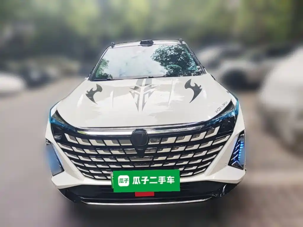 Changan UNI-Z New Energy — миниатюра 2
