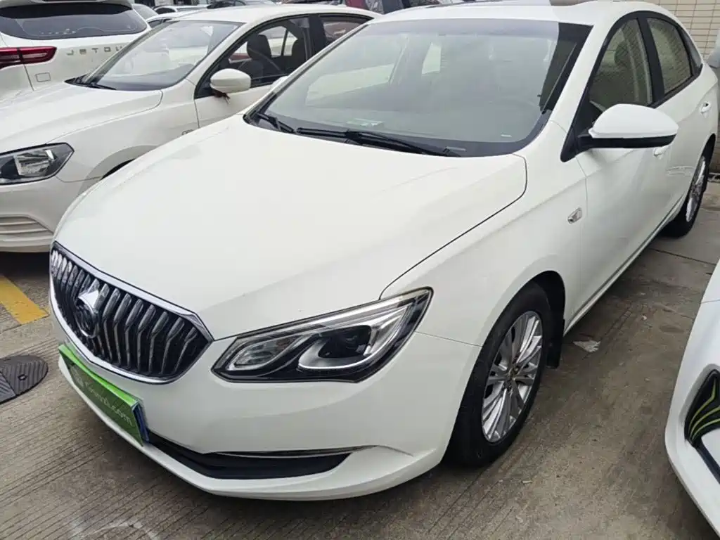 Buick Excelle — миниатюра 2
