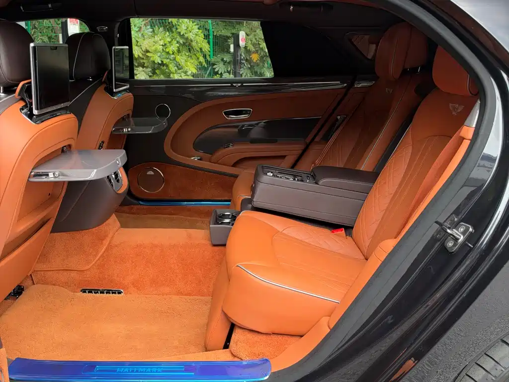 Bentley Mulsanne — миниатюра 19