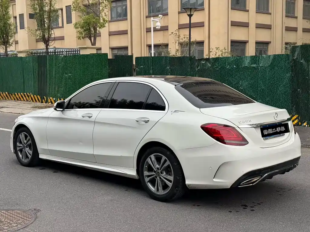 MERCEDES-BENZ C CLASS