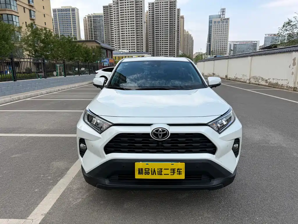 Toyota RAV4 2022 2.0L CVT