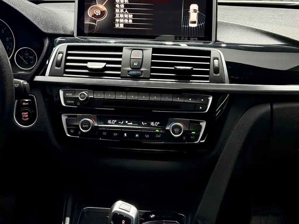 BMW 3 Series — миниатюра 9