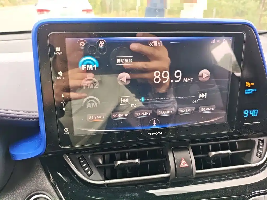 Toyota IZOA — миниатюра 14