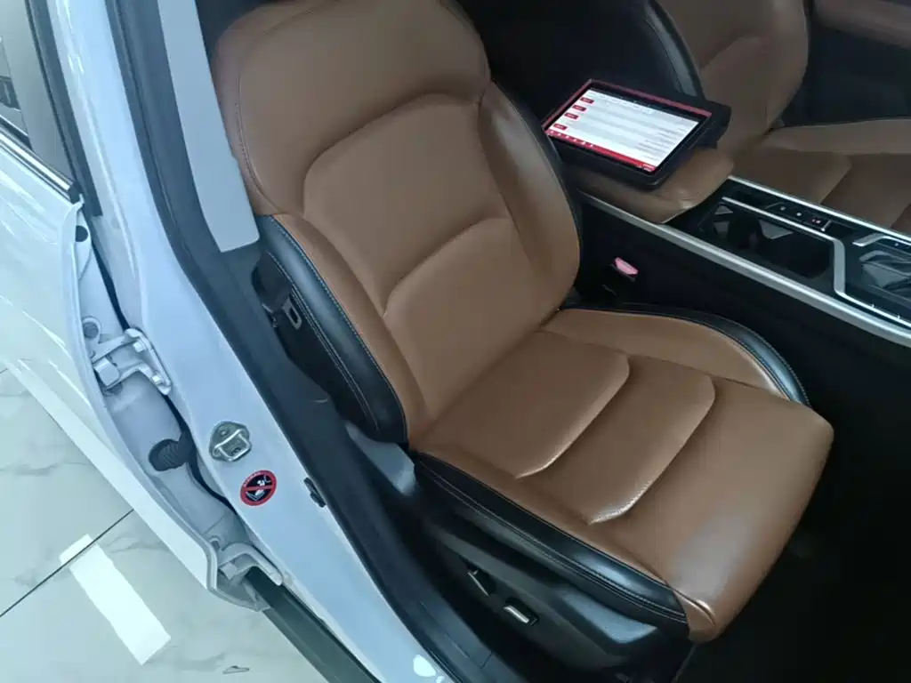 Geely Vision X6 — миниатюра 25