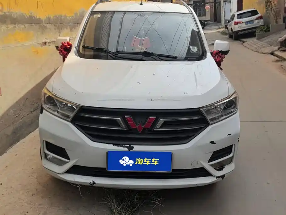 Wuling Hongguang — миниатюра 2