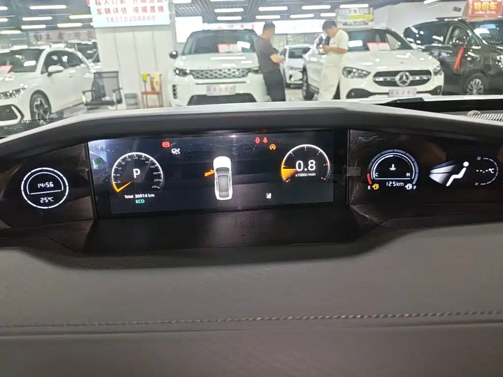 Changan UNI-V — миниатюра 12