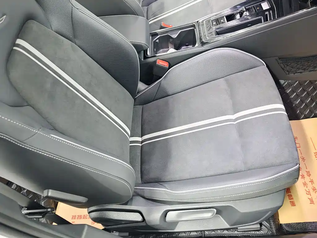 Volkswagen Golf — миниатюра 11