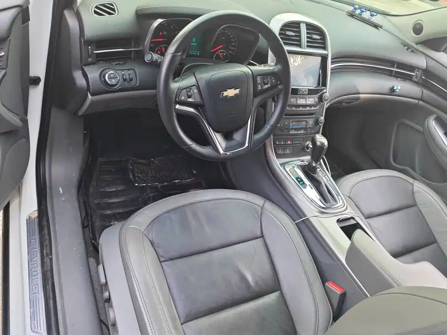 Chevrolet Malibu — миниатюра 12