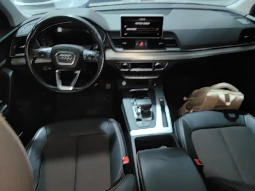 Audi Q5L — миниатюра 10
