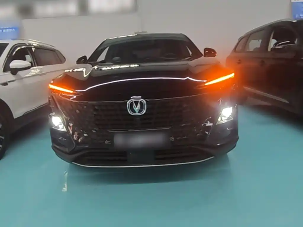 Changan UNI-T — миниатюра 3