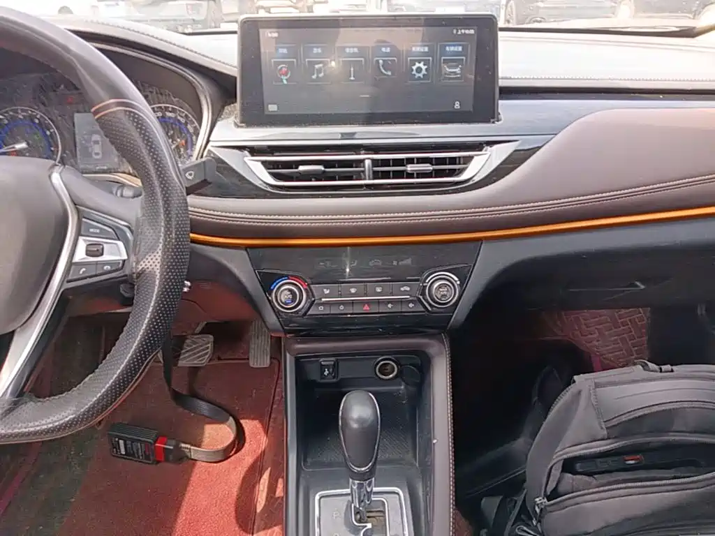 Changan Eado DT — миниатюра 13