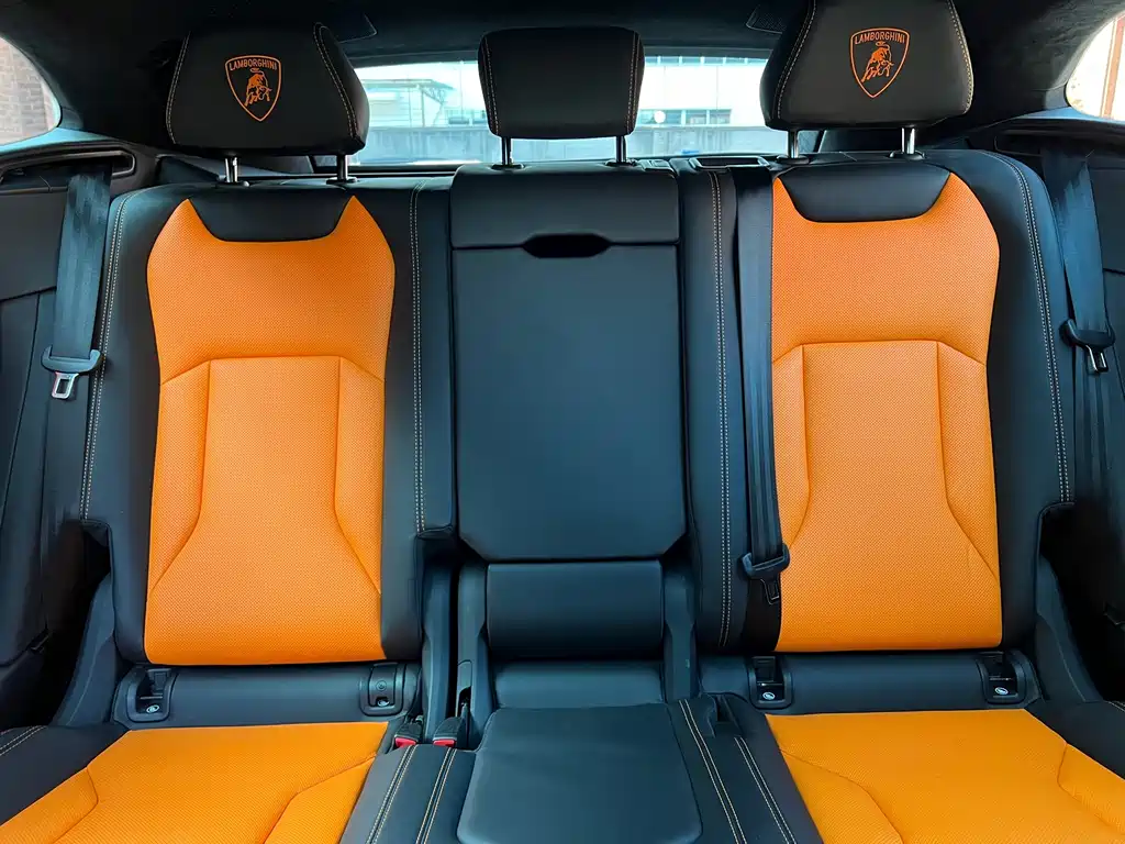 Lamborghini Urus — миниатюра 12