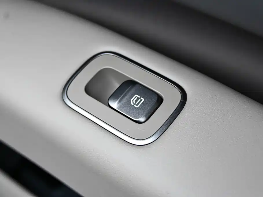Li Auto i8 — фотографии объявления, Фото 30