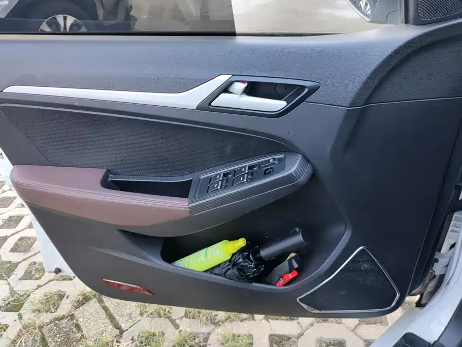 Geely Vision — миниатюра 7