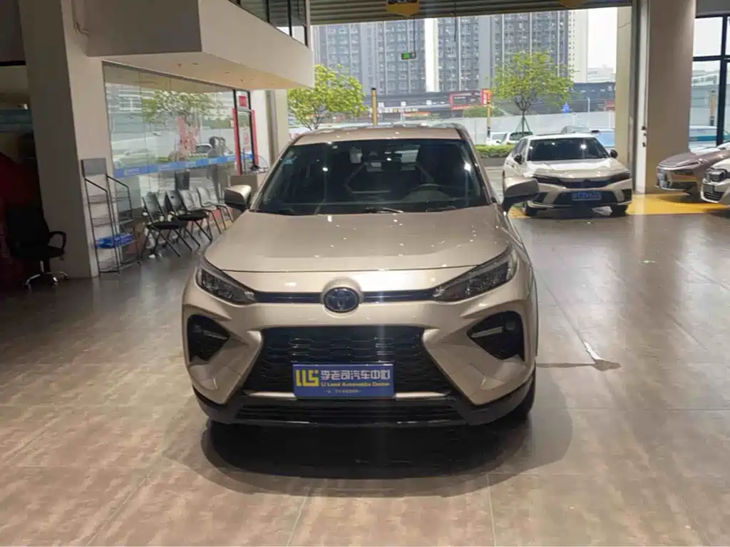 Toyota Wildlander — миниатюра 2