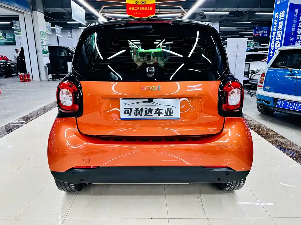 Smart fortwo 0.9T 66 kW Hardtop Pioneer Edition China V, фото 7