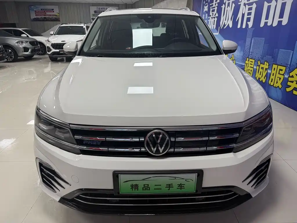 Volkswagen Tiguan L PHEV — миниатюра 3