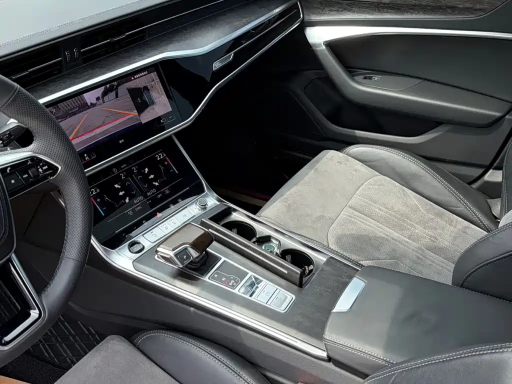 Audi A6L — миниатюра 5