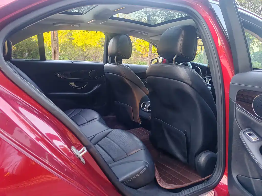 Mercedes-Benz C-Class — миниатюра 25
