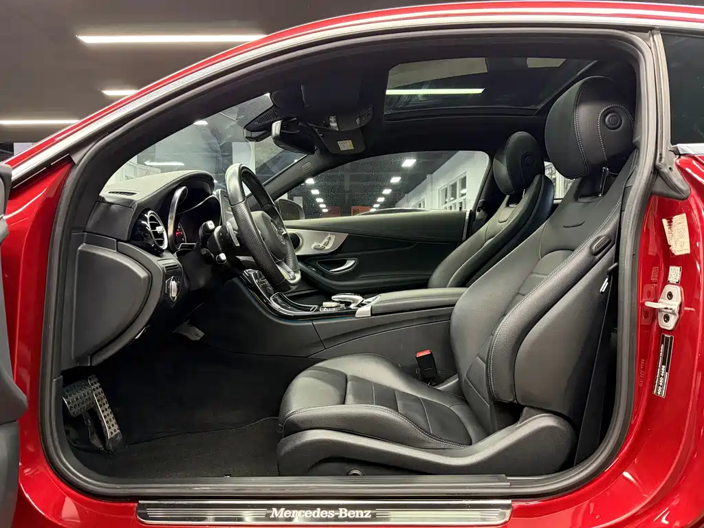 Mercedes-Benz C-Class (Import) — миниатюра 4