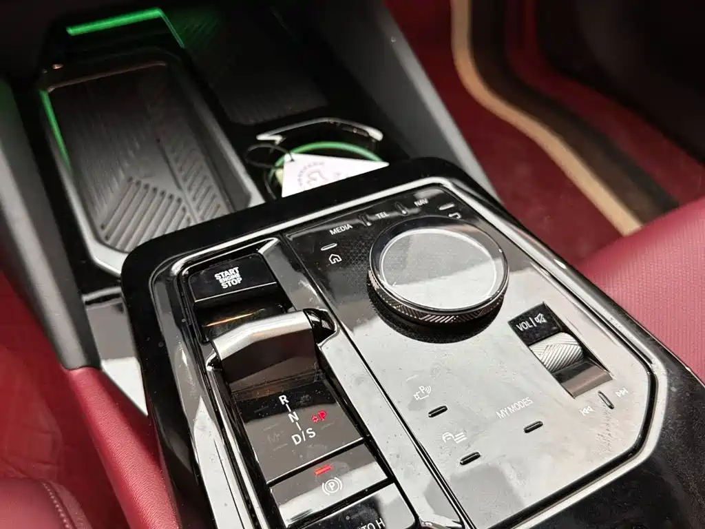 BMW 5 Series — миниатюра 16