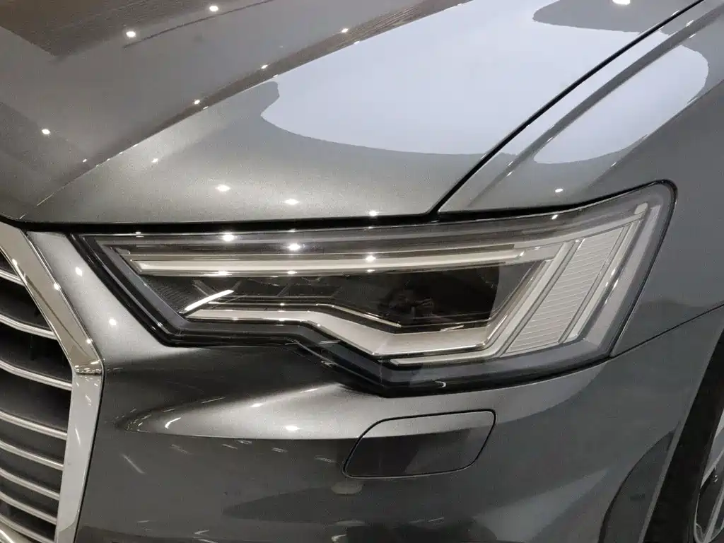 Audi A6L — миниатюра 18