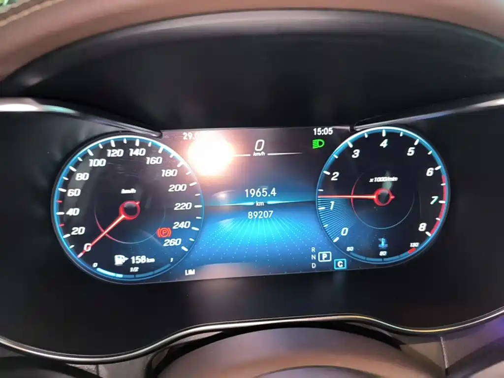 Mercedes-Benz GLC — миниатюра 12
