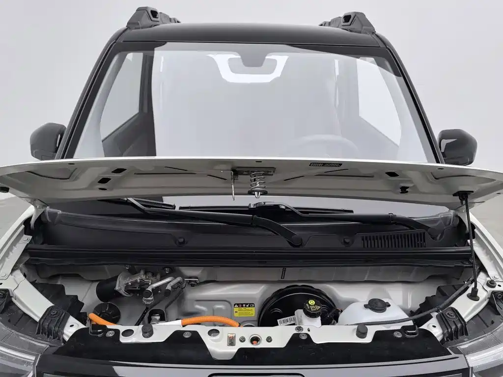 Wuling MINIEV — миниатюра 6