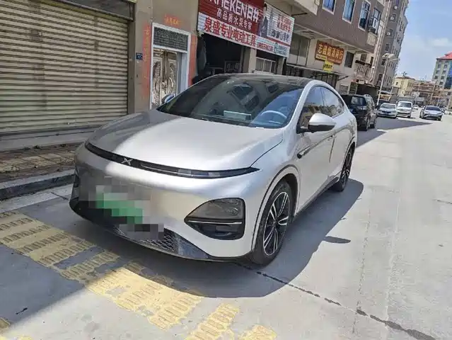 2023 Xpeng G6