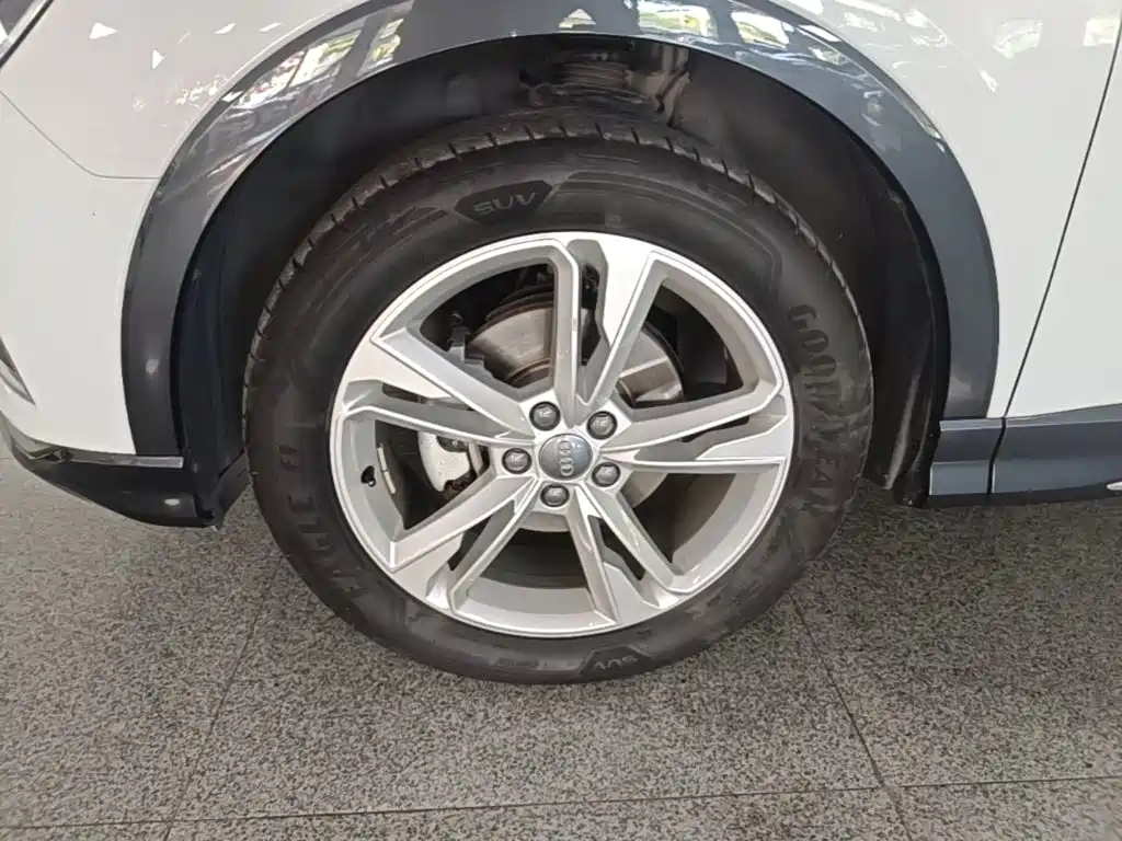 Audi Q3 — миниатюра 23