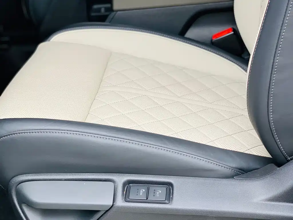 Audi Q6 — миниатюра 26