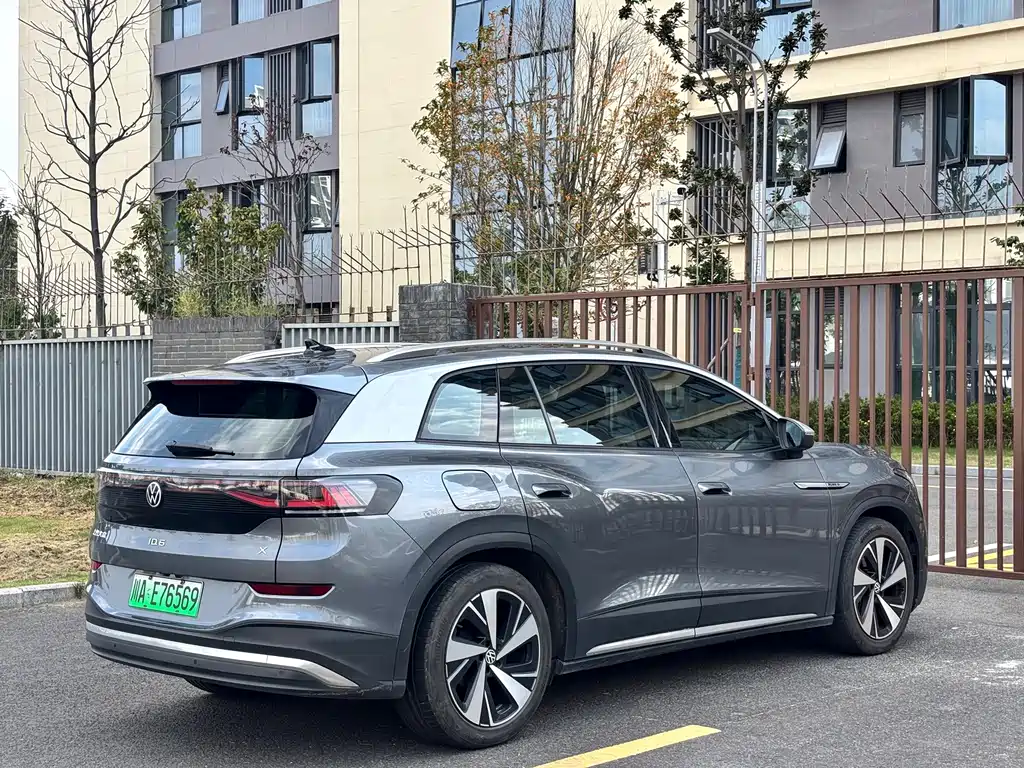 Volkswagen ID.6 X — миниатюра 16