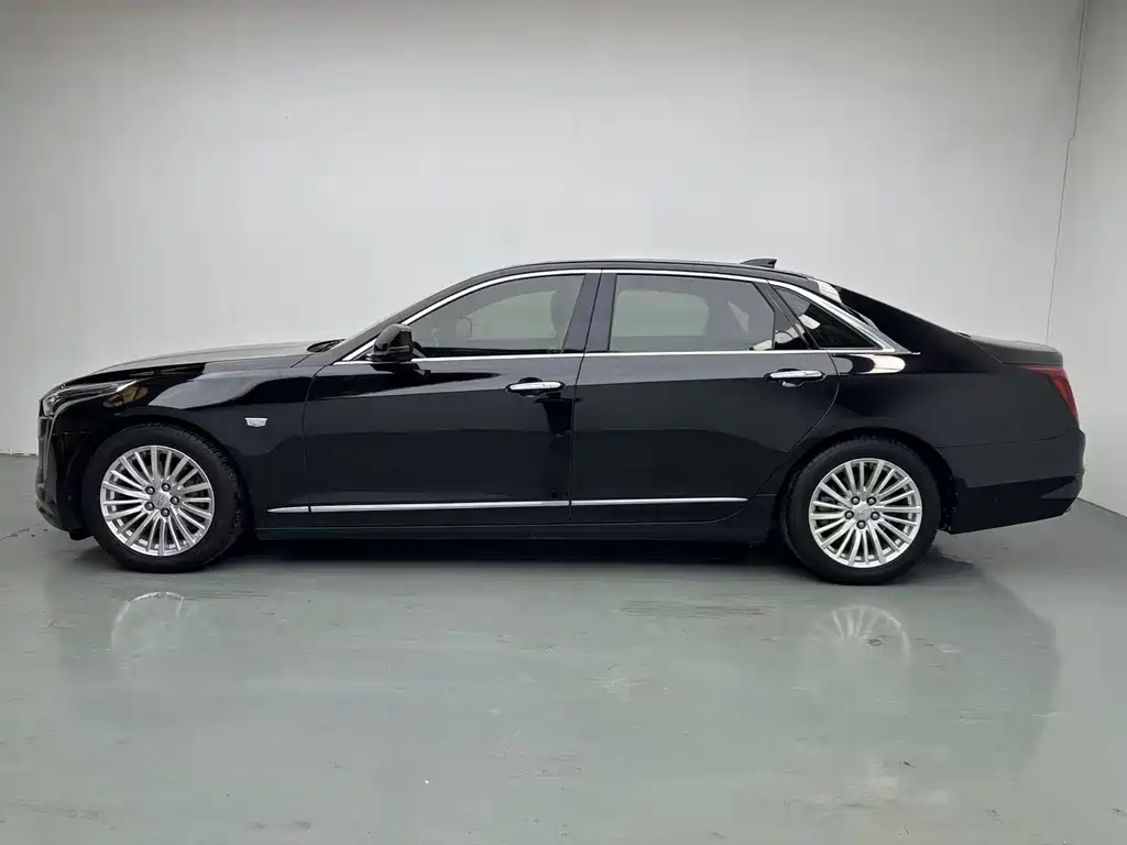 Cadillac CT6 — миниатюра 3