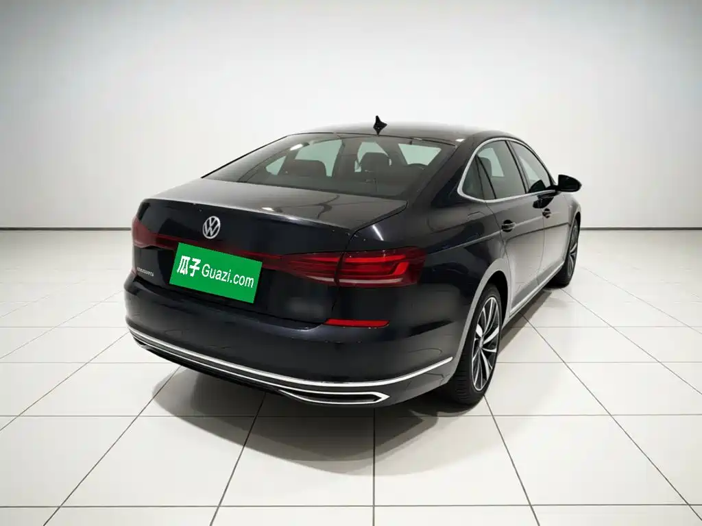 Volkswagen Passat — миниатюра 4