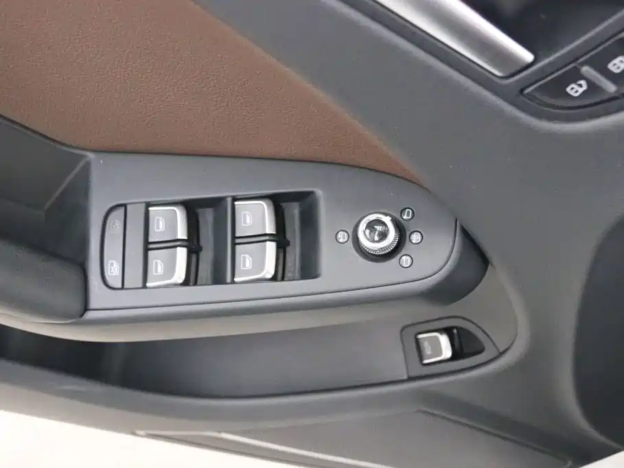 Audi A4L — миниатюра 13