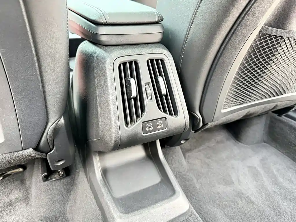 BMW X1 — миниатюра 11