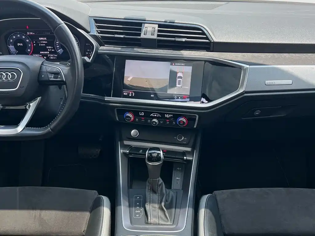 Audi Q3 — миниатюра 6