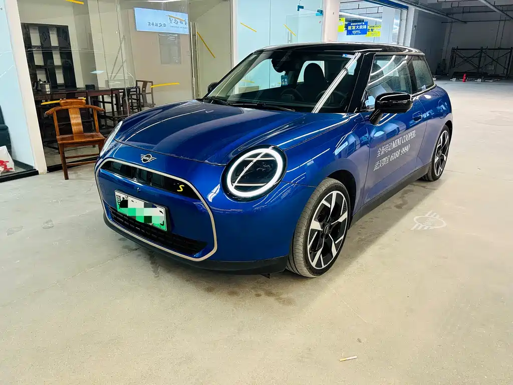 Mini COOPER 2024 452km COOPER SE