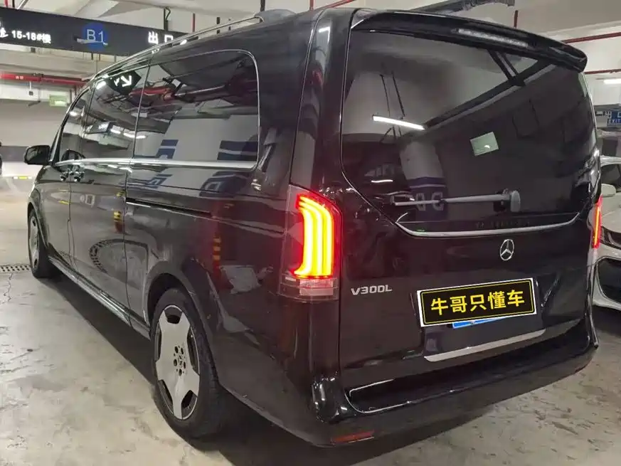 Mercedes-Benz V-Class — миниатюра 4